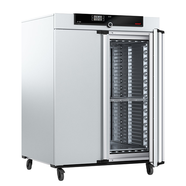 MEMMERT UF1060 Fanlı Etüv
